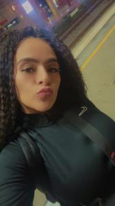 697419204: Chica busca chico en Barcelona