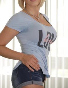 605742533: Chica busca chico en Tenerife