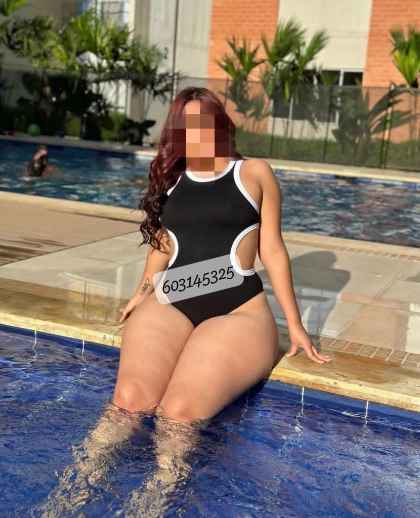 Chica busca chico en Tenerife: 