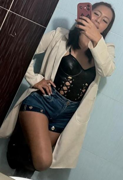 Chica busca chico en Tenerife: 