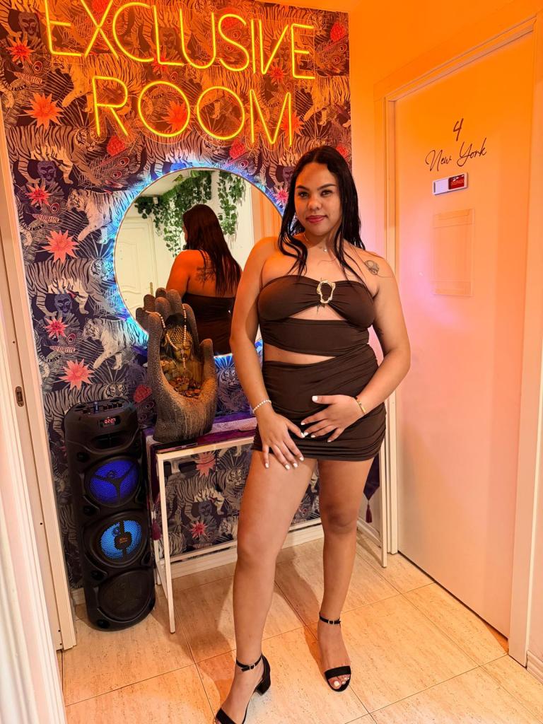 Chica busca chico en Madrid: 