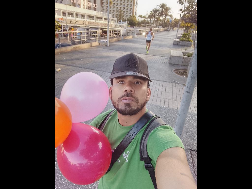 603962773: Chico busca chica en Tenerife