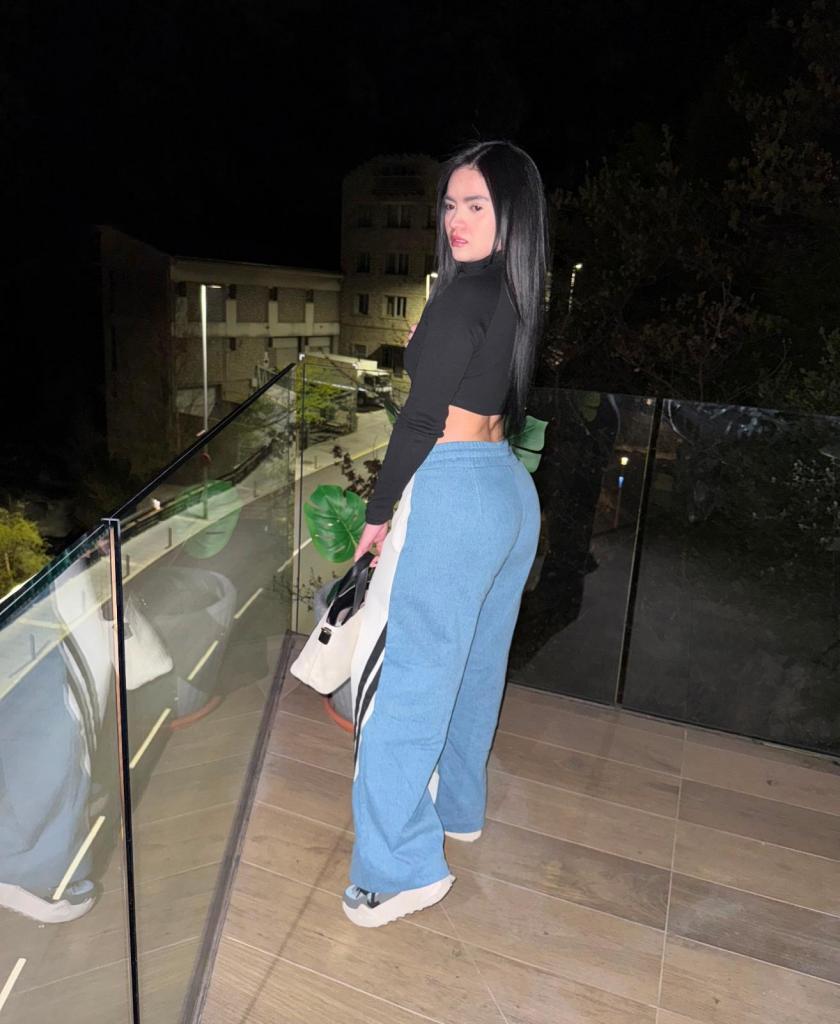 Chica busca chico en Barcelona: 