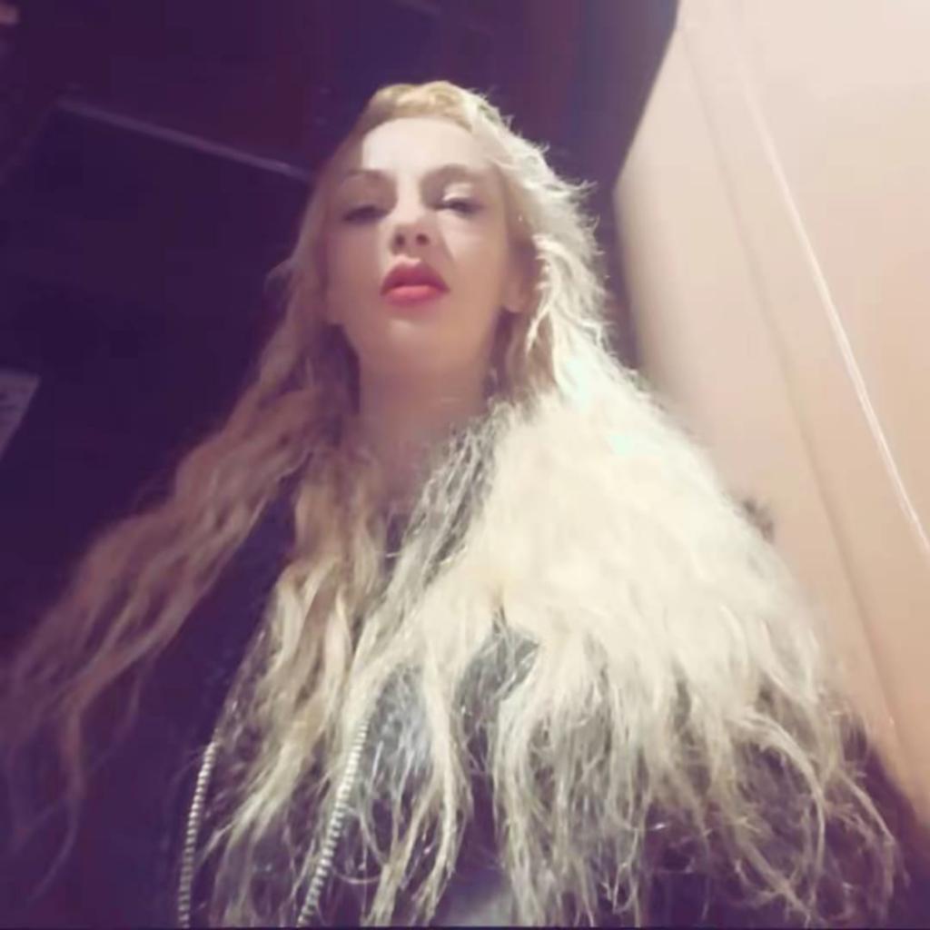 Chica busca chico en Pontevedra: 