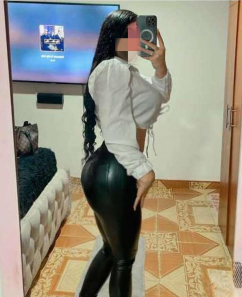 Chica busca chico en Jaén: 