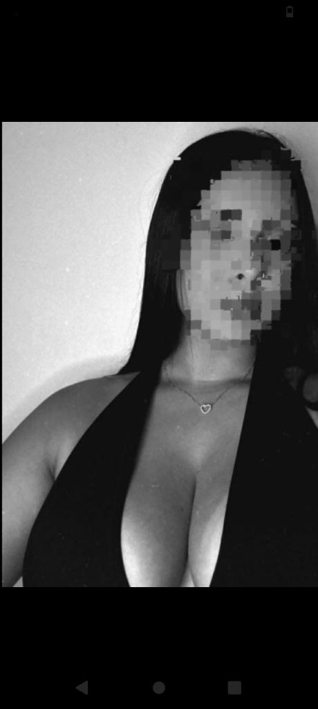 Chica busca chico en Tenerife: 