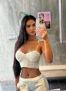 Chica busca chico en Ibiza: 