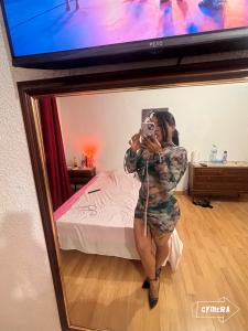 Chica busca chico en Barcelona: 