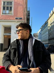 Chico busca chica en Madrid: 