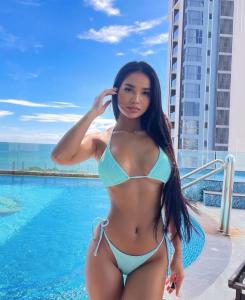 613205802: Chica busca chico en Tenerife