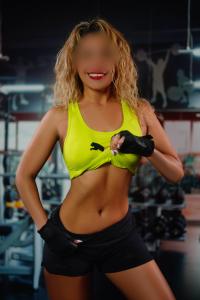 672050874: Chica busca chico en Madrid