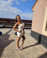 614892354: Chica busca chico en Almería