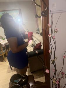 632194799: Chica busca chico en Madrid