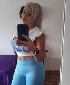Chica busca chico en Almería: 
