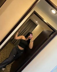 Chica busca chico en Tenerife: 