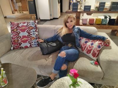 Chica busca chico en Barcelona: 