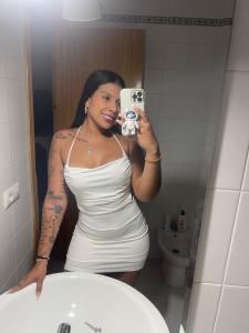 Chica busca chico en Cádiz: 