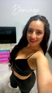 Chica busca chico en Ibiza: 