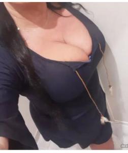Chica busca chico en Tenerife: 