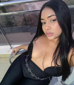 Chica busca chico en Ibiza: 