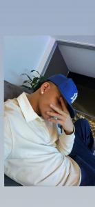 624231973: Chico busca chica en Barcelona