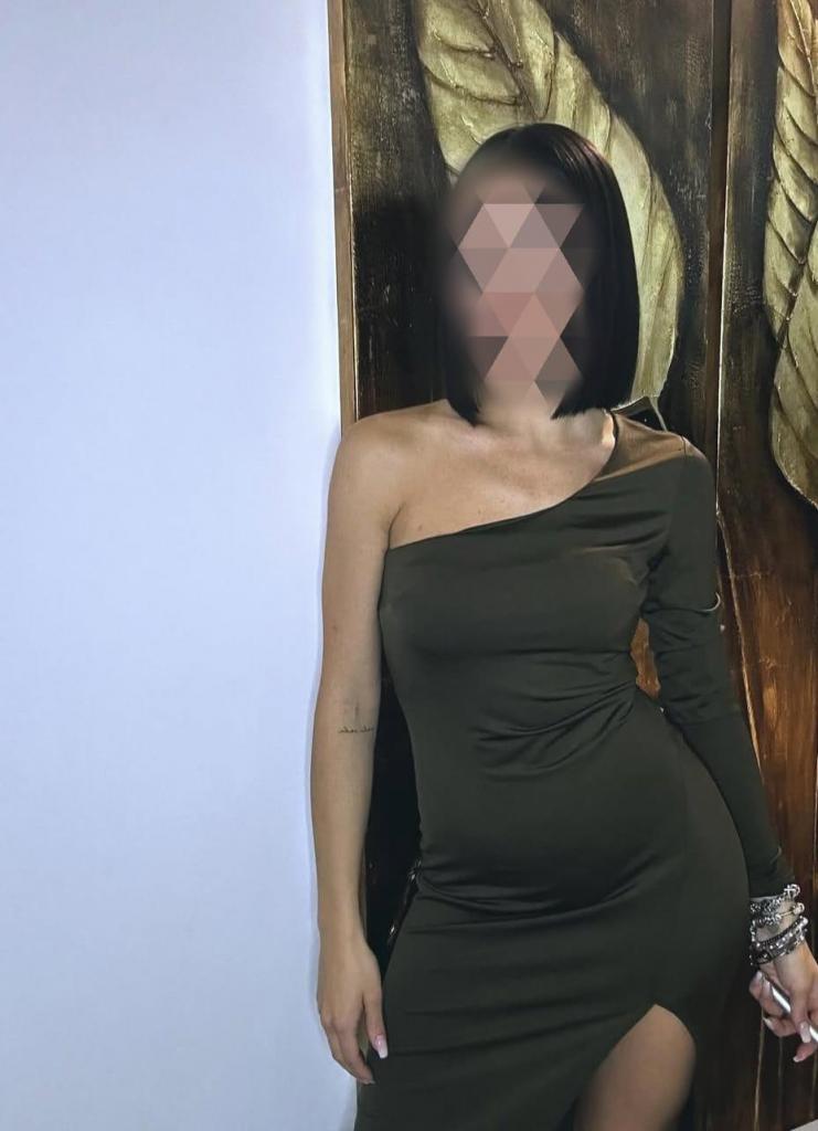 Chica busca chico en Granada: 