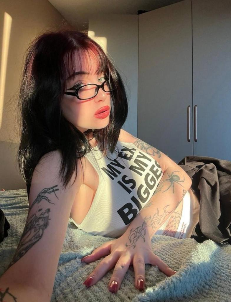 Chica busca chico en Murcia: 