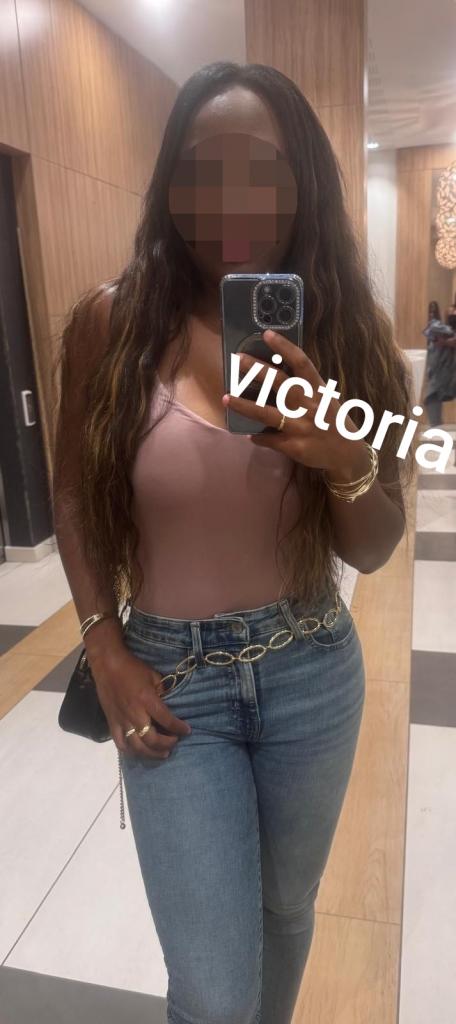 Chica busca chico en Tenerife: 