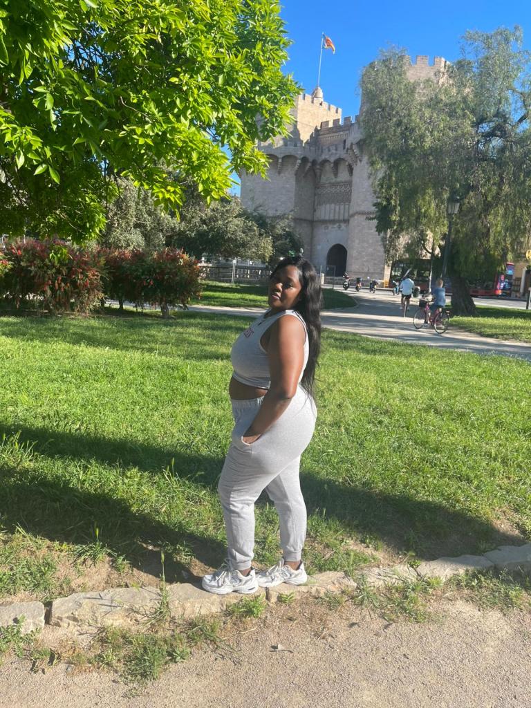 Chica busca chico en Huelva: 