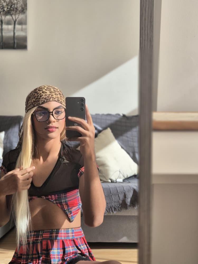 666648862: Travesti en Almería