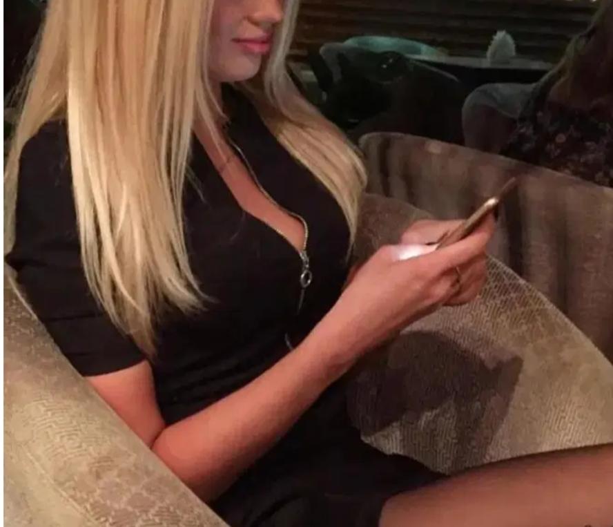 Chica busca chico en Tenerife: 