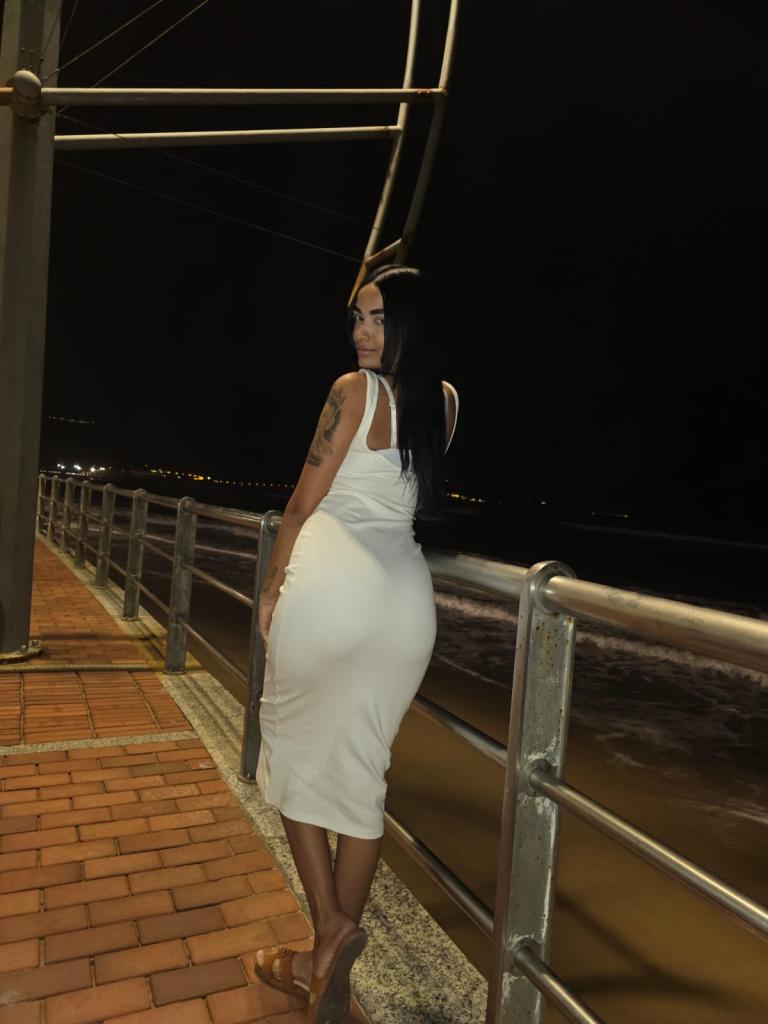 Chica busca chico en Tenerife: 