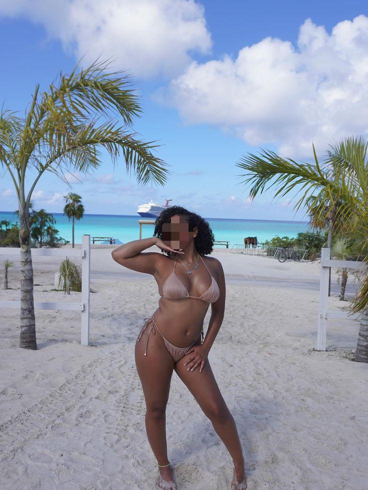 Chica busca chico en Sevilla: 