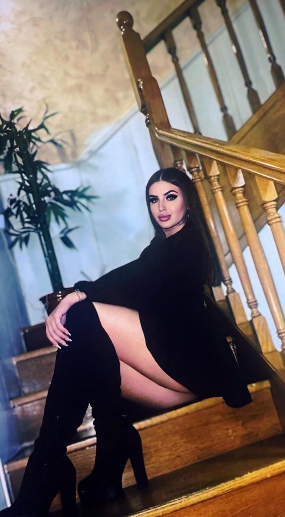 Chica busca chico en Madrid: 