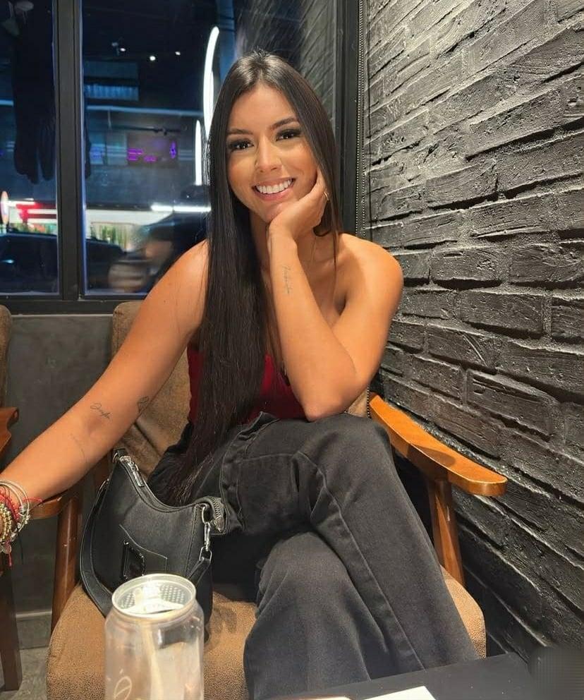 Chica busca chico en Alicante: 