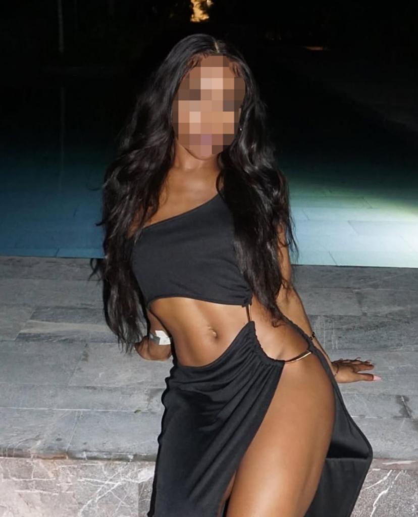 Chica busca chico en Barcelona: 