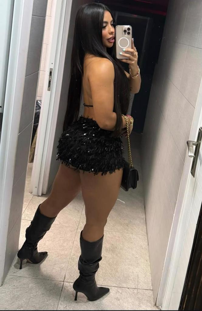 Chica busca chico en Tenerife: 