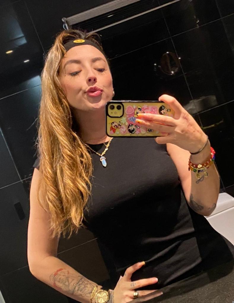 Chica busca chico en Granada: 