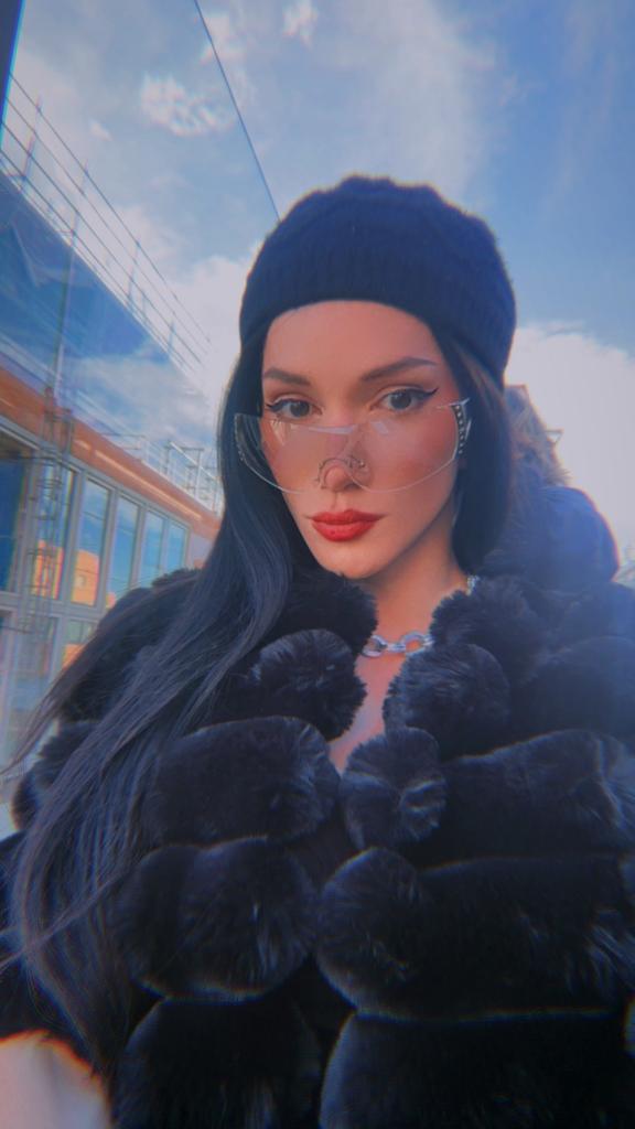 631531720: Transexual en Madrid