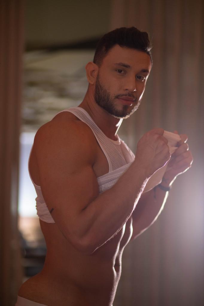 Chico busca chica en Pontevedra: 