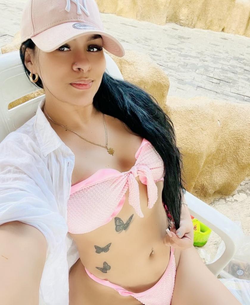 Chica busca chico en Granada: 