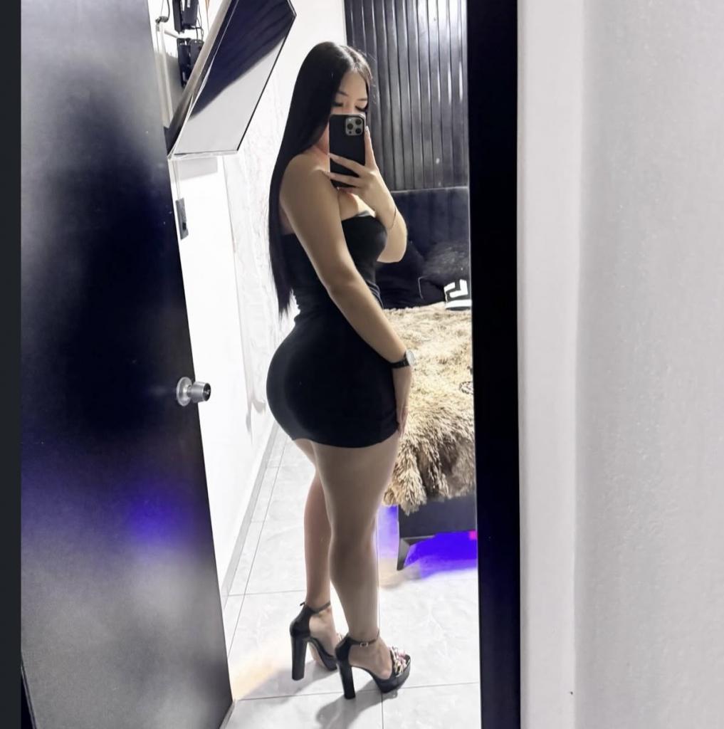 Chica busca chico en Menorca: 