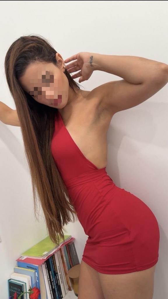 687568754: Chica busca chico en Málaga