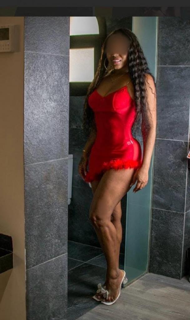 Chica busca chico en Valencia: 