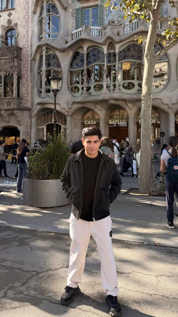 Chico busca chica en Barcelona: 