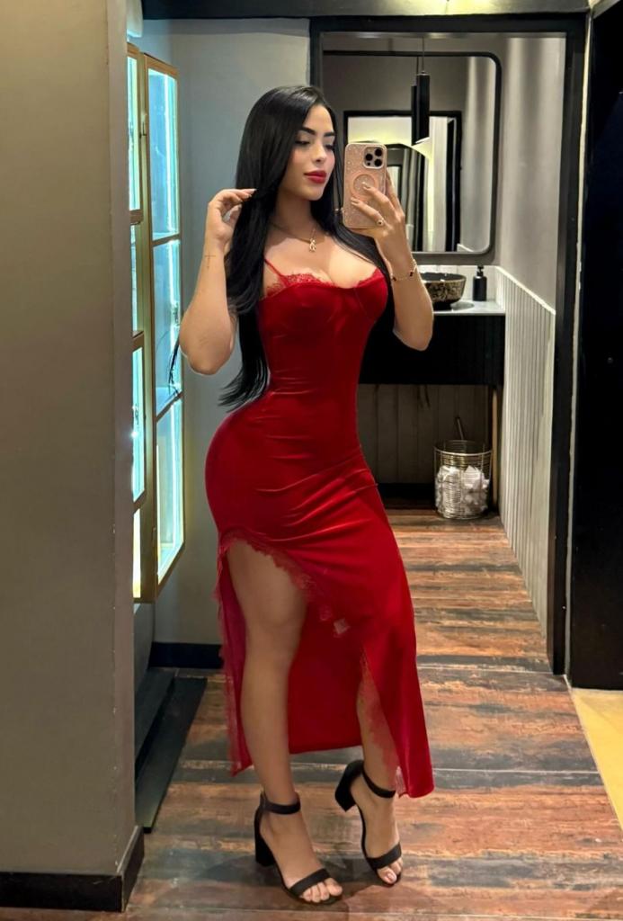 Chica busca chico en Barcelona: 