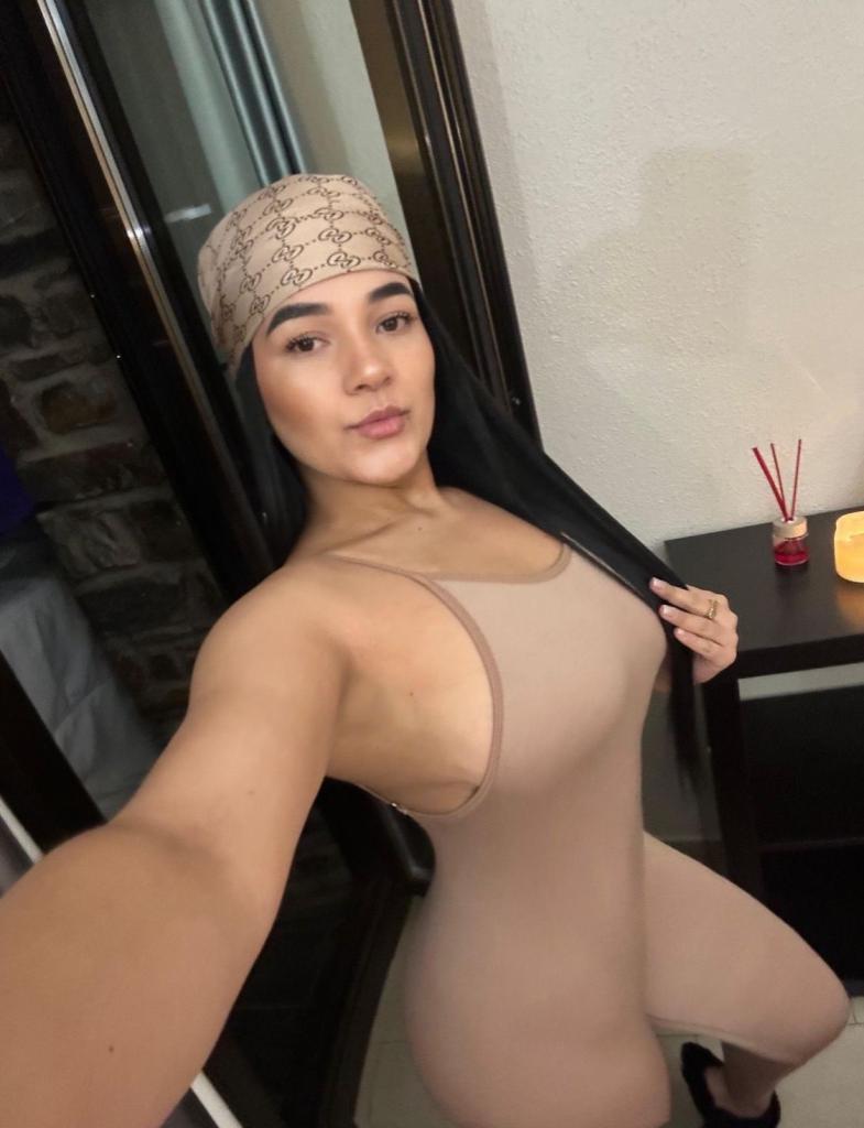 Chica busca chico en Lérida: 