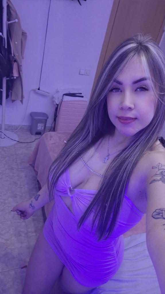 Chica busca chico en Barcelona: 