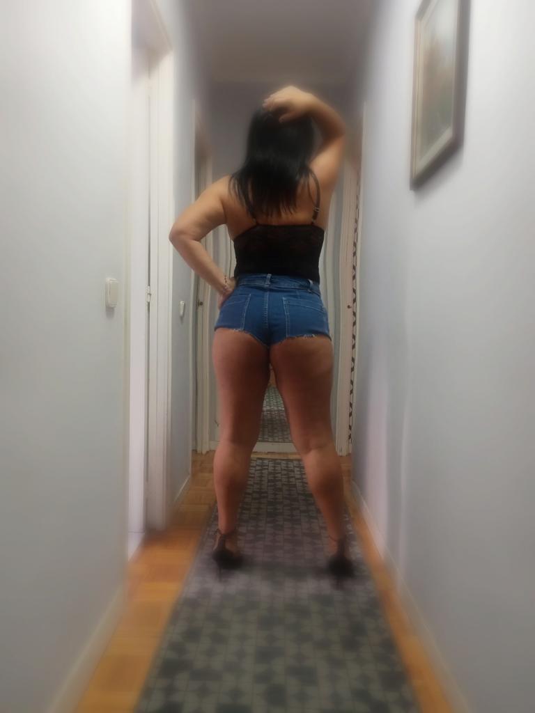 Chica busca chico en Gerona: 