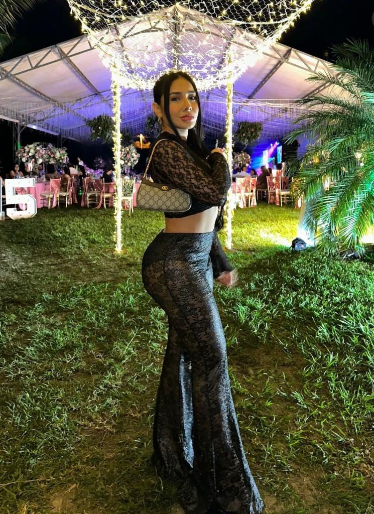 642366144: Chica busca chico en Zaragoza